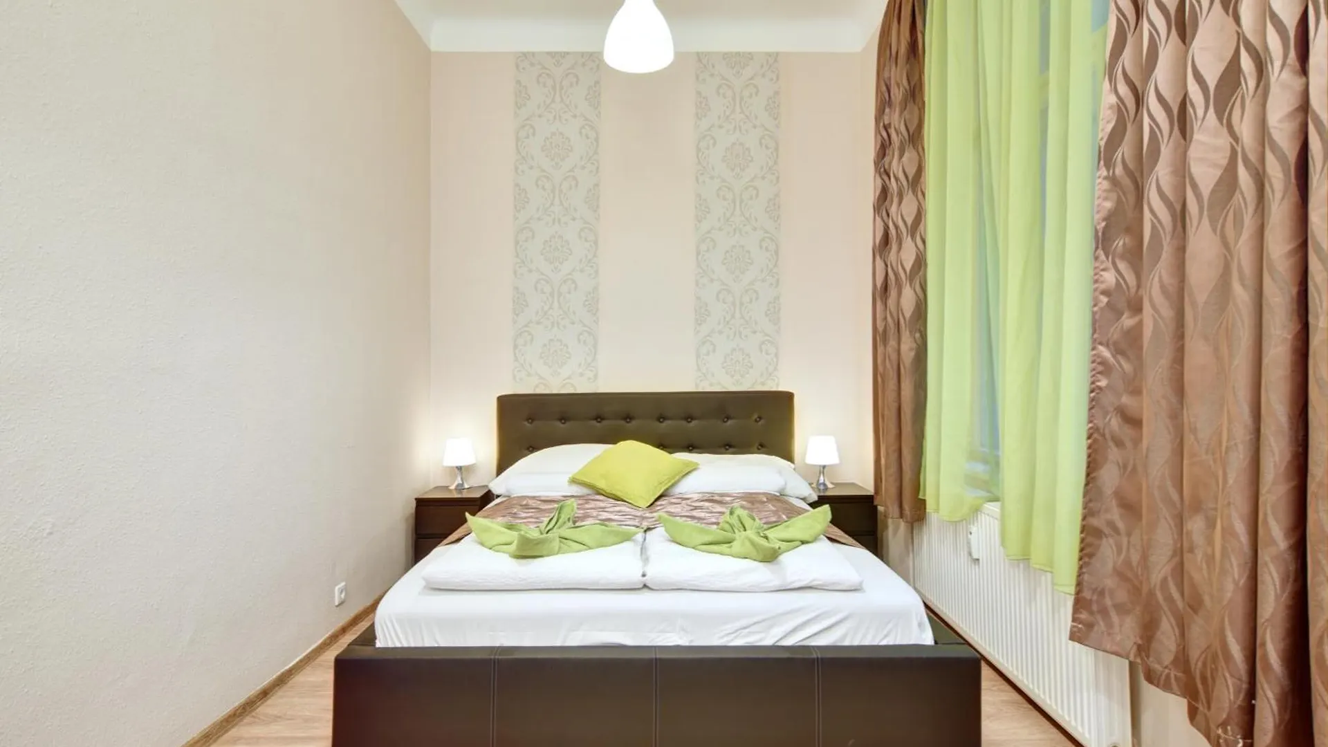 Fashionstreet Green Apartment Budapest 0*,