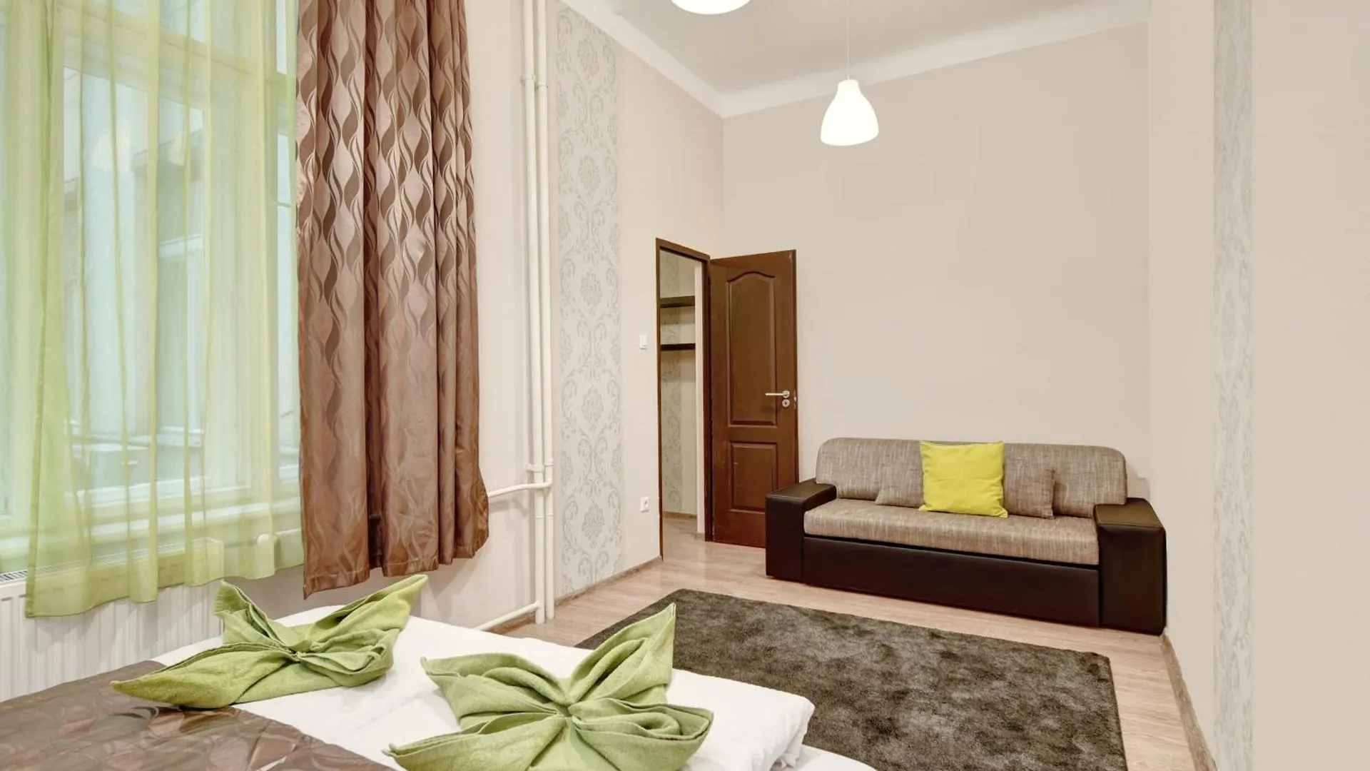 Fashionstreet Green Apartment Budapest Ungheria